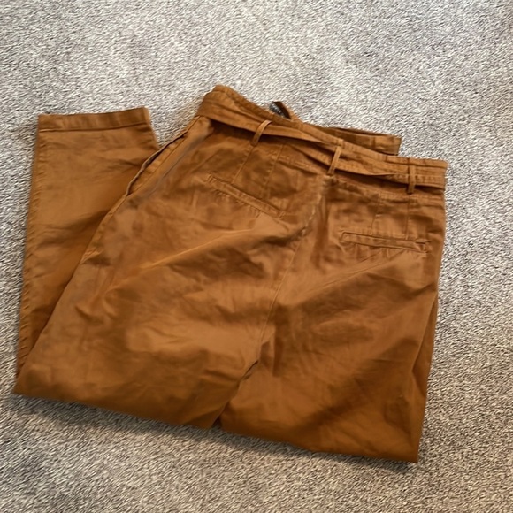 Free People Hi-Waisted Pegged Cotton 90's Pant - Picture 7 of 10